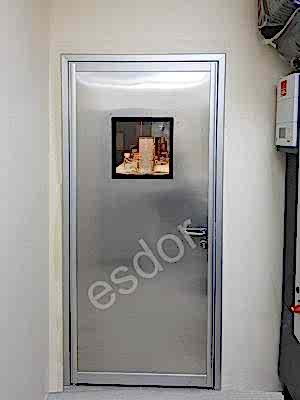 hermetic-swing-door-63