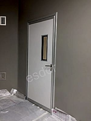 hermetic-swing-door.03