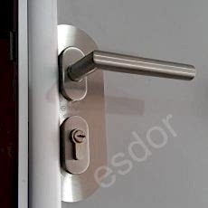 hermetic-swing-door.09